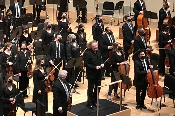 Stéphane Denève and the SLSO take bows