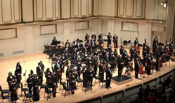 Stéphane Denève and the SLSO take bows